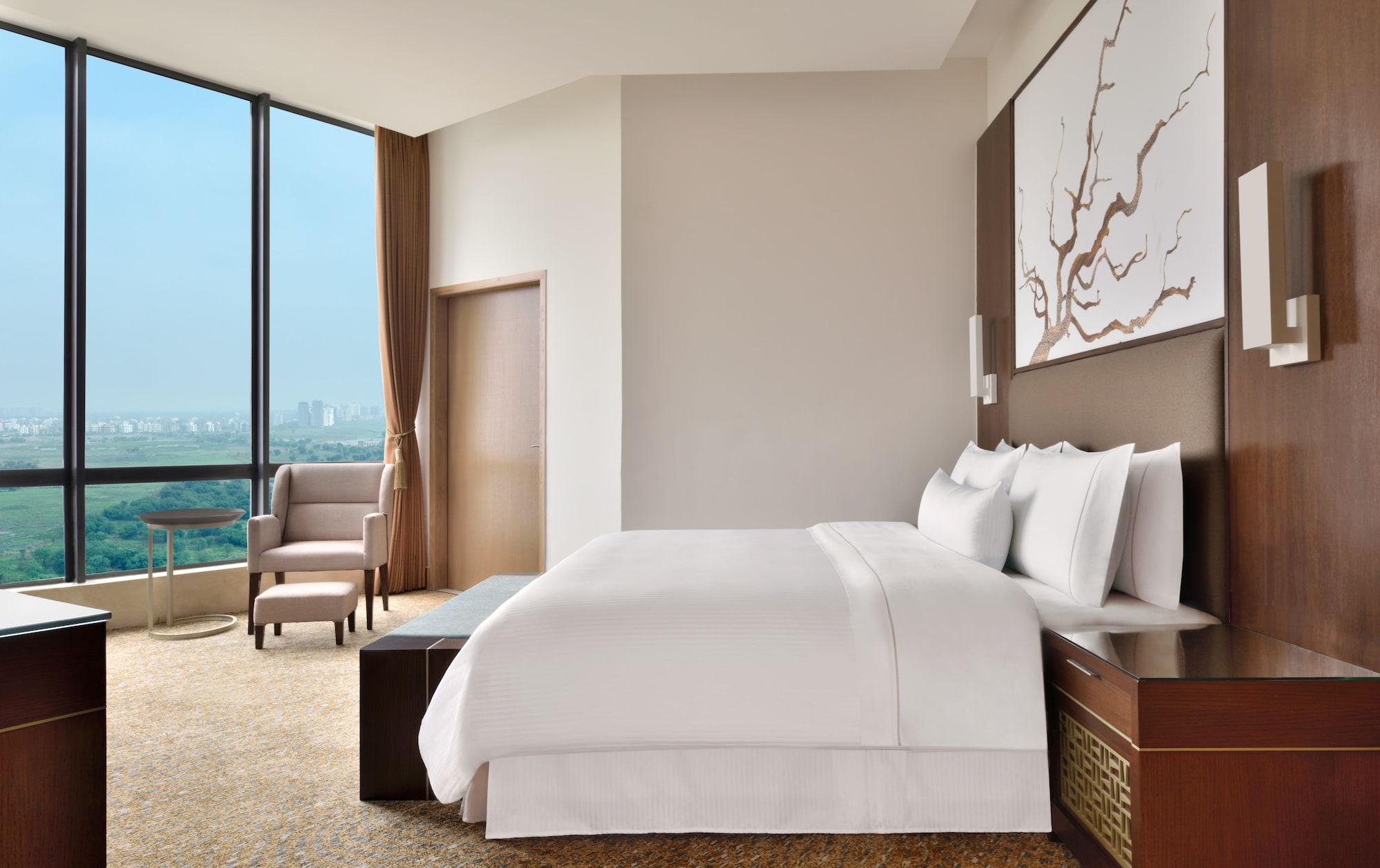 Отель The Westin Kolkata Rajarhat Экстерьер фото