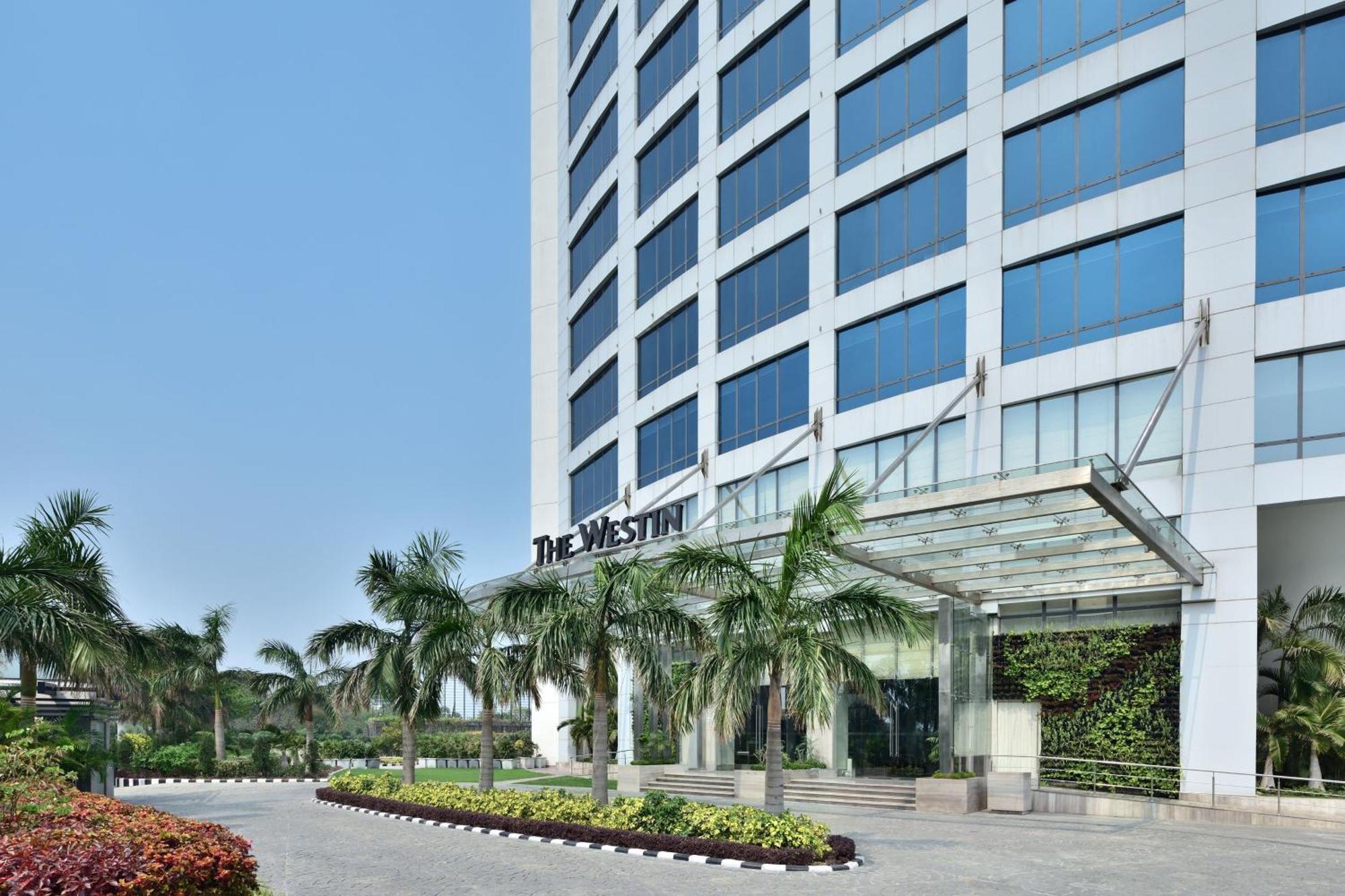 Отель The Westin Kolkata Rajarhat Экстерьер фото